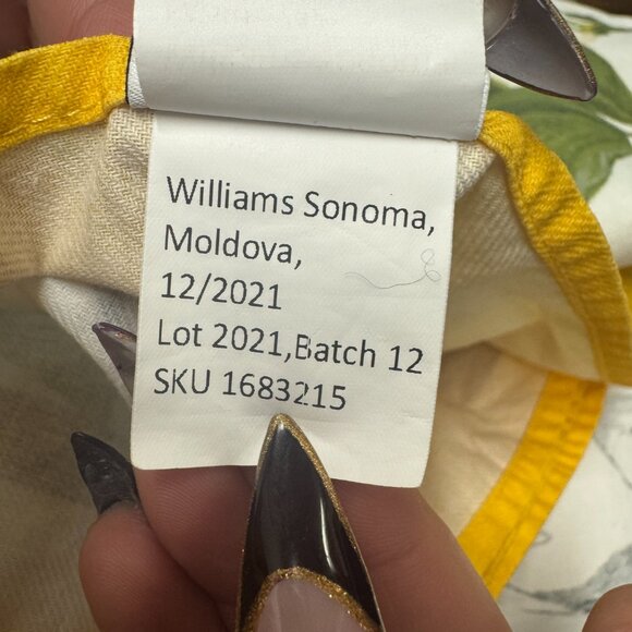 Williams Sonoma Limone 100% Cotton Table Cloth Lemons Italy With Umbrella Hole - Picture 10 of 13